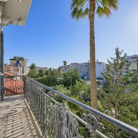 First Louis Marie Beautiful 3 Bedrooms Elegant&central Appartement *