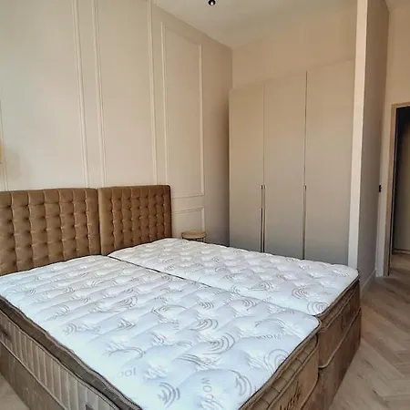 Appartement First Louis Marie Beautiful 3 Bedrooms Elegant&central